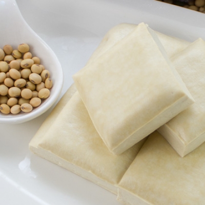 SL-ORG WHITE BEANCURD /4PCS
